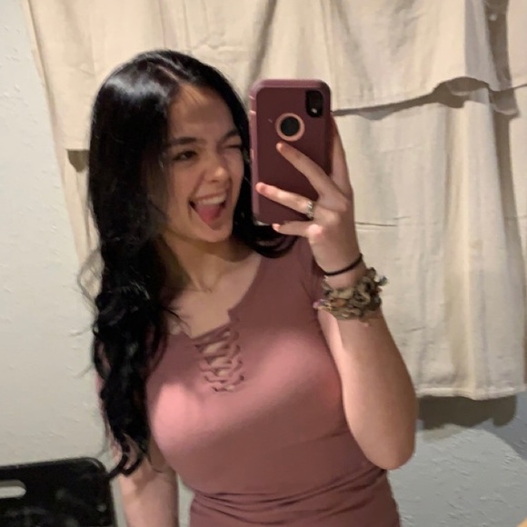 Meet your Posher, Makayla - Picture 2 of 3